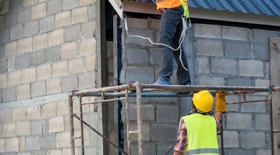 Expert Emergency Roof Repairs services in Stanfield, OR